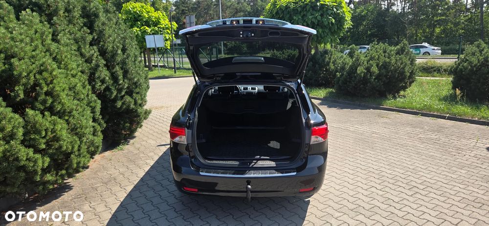 Toyota Avensis 1.8 Premium EU5 - 32