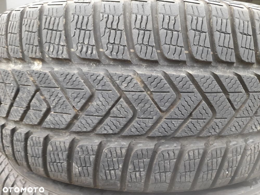Opony zimowe Pirelli Winter Sottozero 3 255/40 20 101V M+S - 8