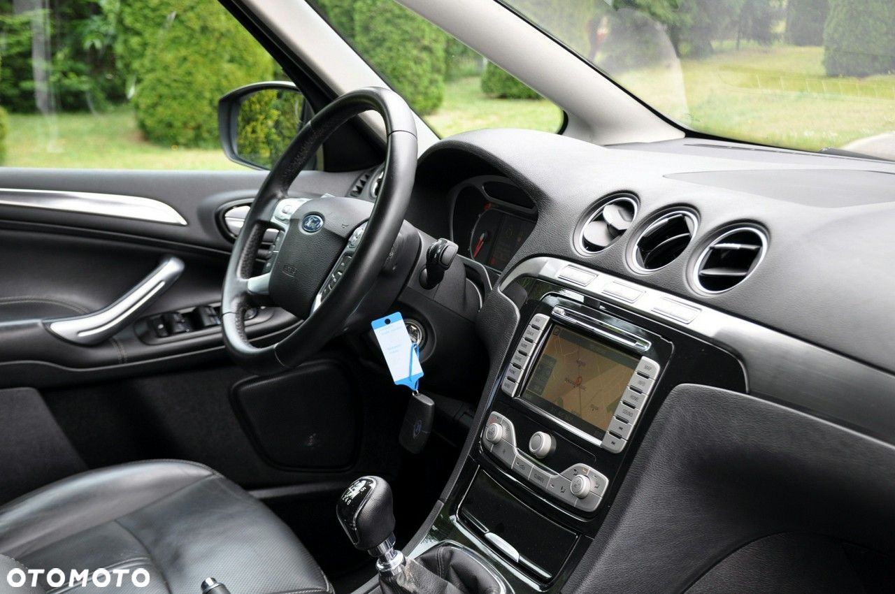 Ford S-Max - 18