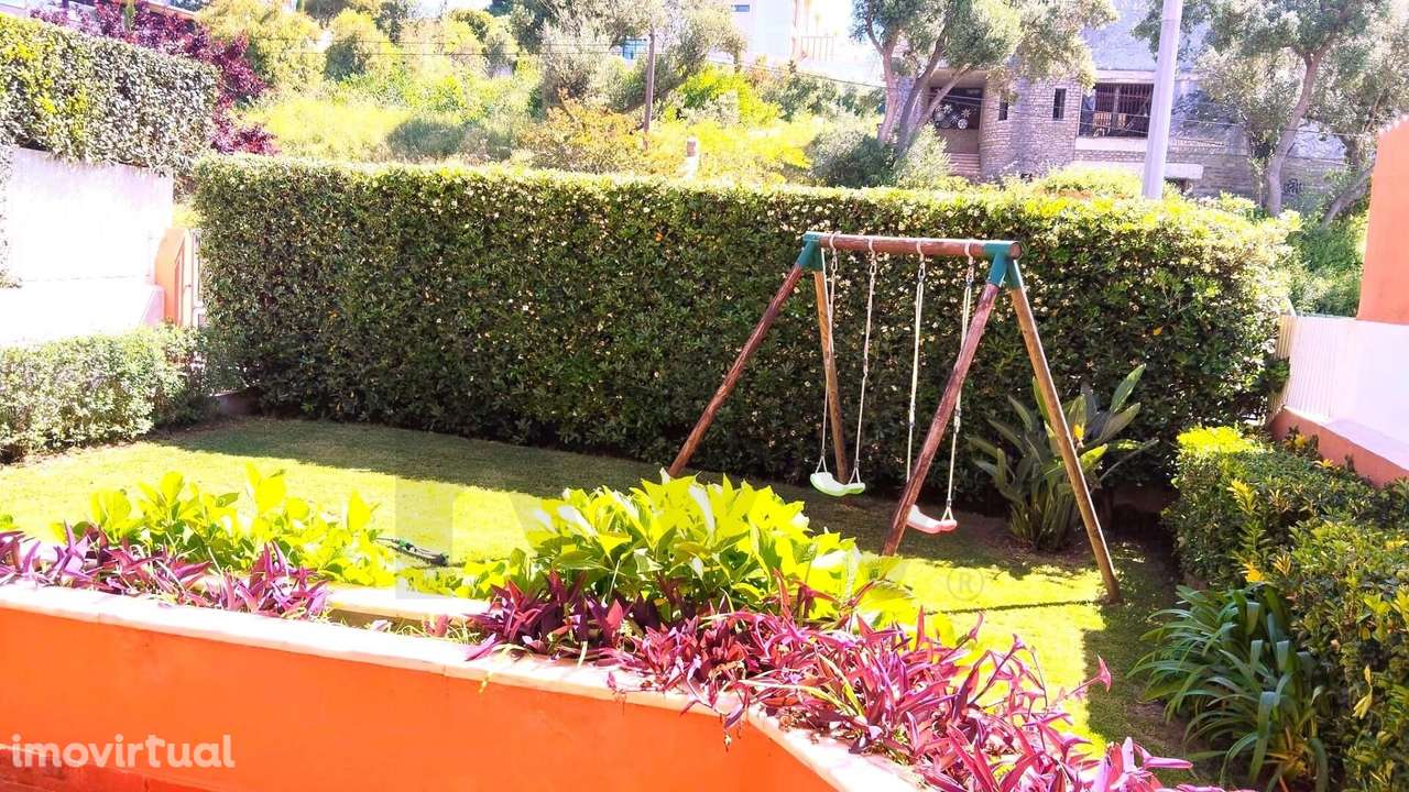 Moradia T4+1 com jardim e garagem para 3 carros na Av. de Sintra, Casc - Grande imagem: 5/60