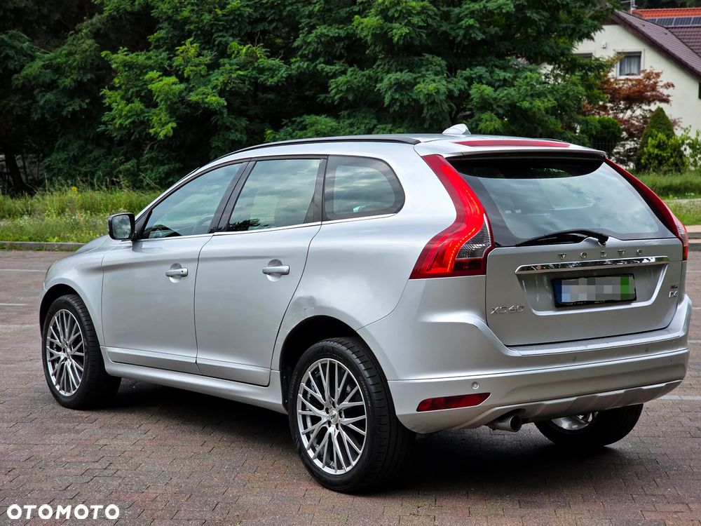Volvo XC 60 D4 Geartronic Momentum - 6