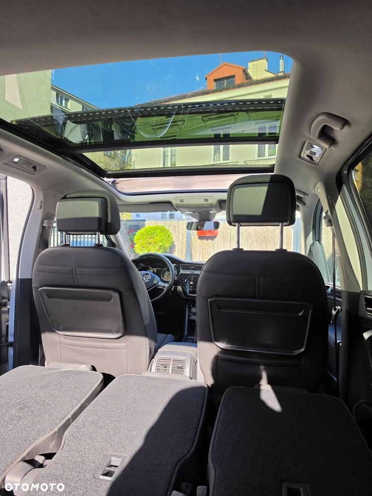 Volkswagen Touran 2.0 TDI BMT Comfortline DSG - 6