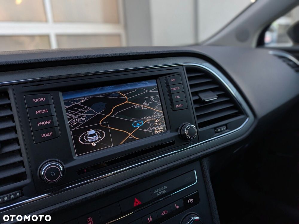 Seat Leon 2.0 TDI FR S&S DSG - 23