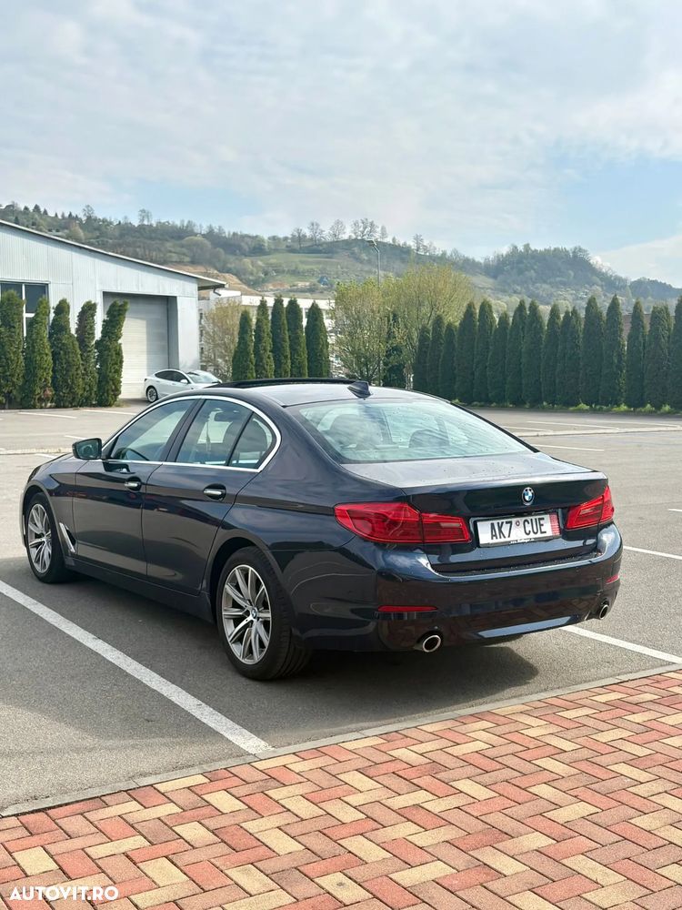 BMW Seria 5 520d Aut. M Sport Edition - 4