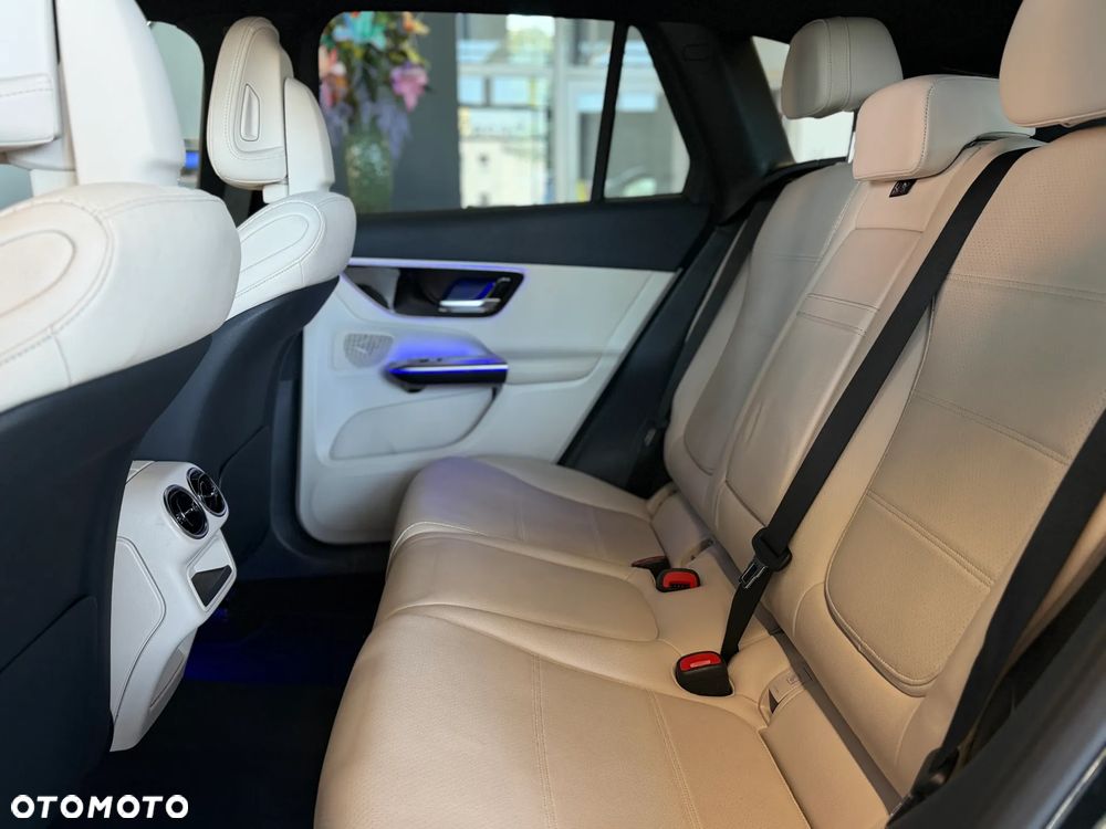 Mercedes-Benz GLC 200 mHEV 4-Matic Avantgarde - 7