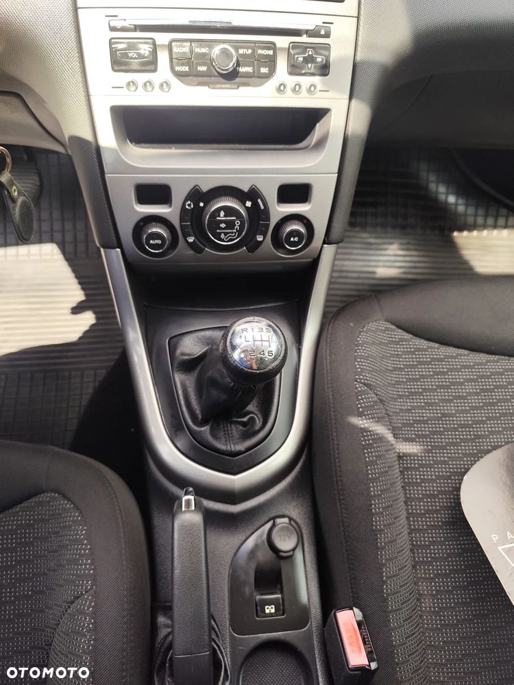 Peugeot 308 - 21