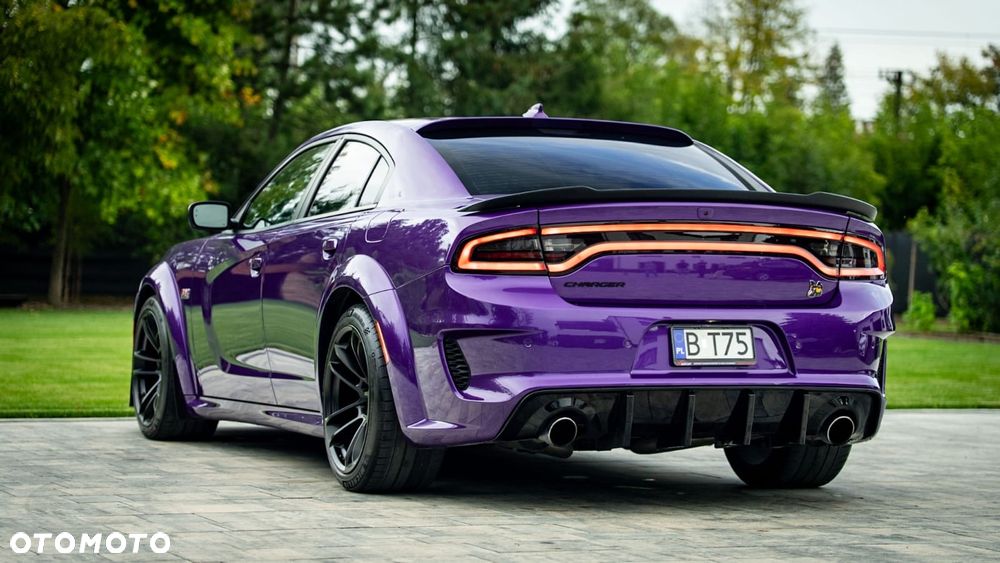 Dodge Charger 6.4 Scat Pack Widebody - 18