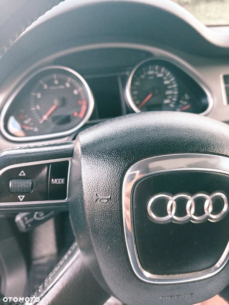 Audi Q7 - 19