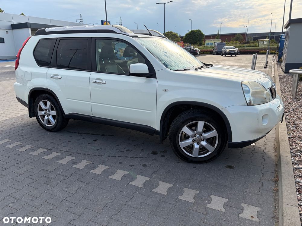 Nissan X-Trail 2.0 dCi LE - 1