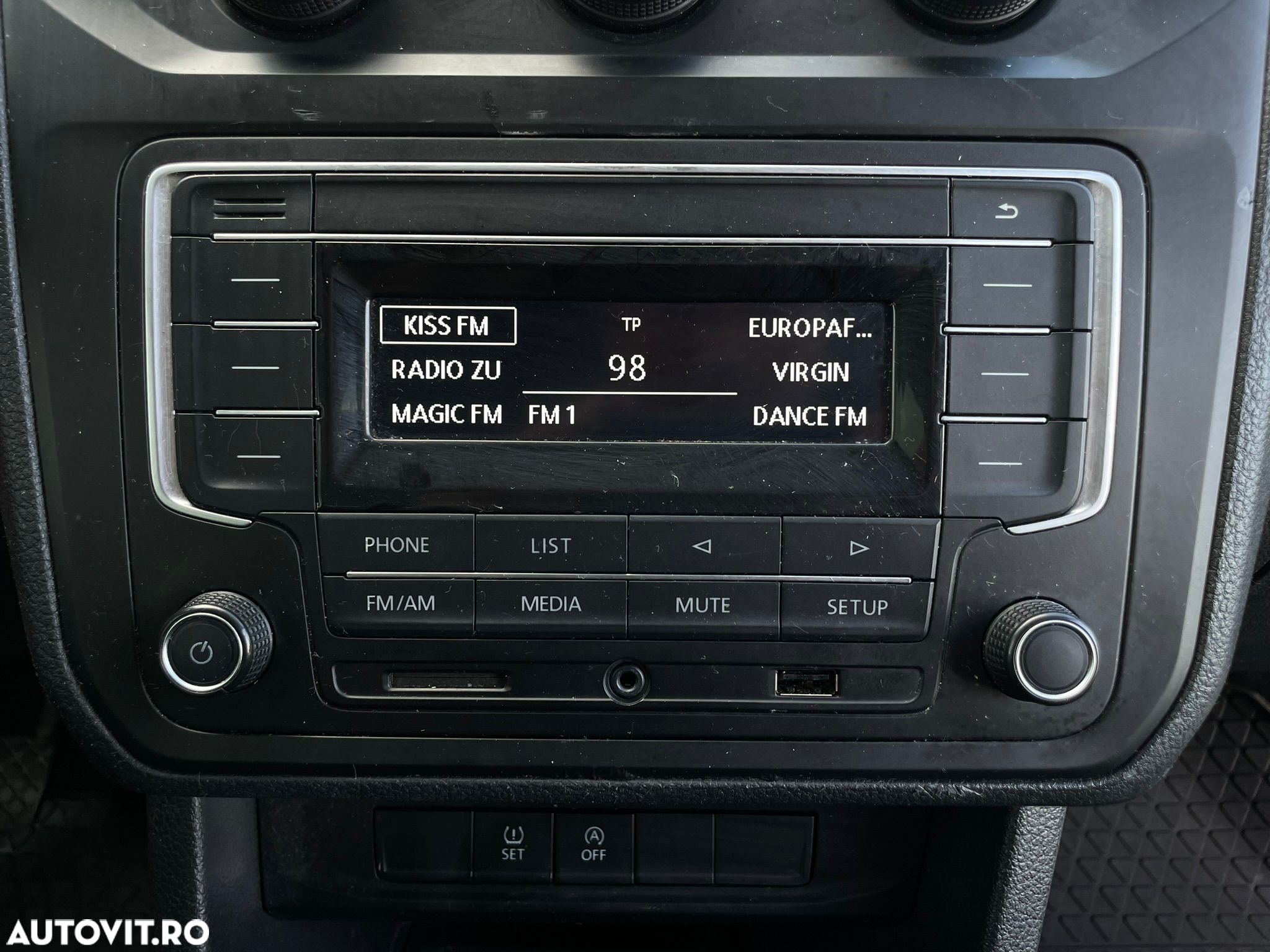 Volkswagen Caddy - 27