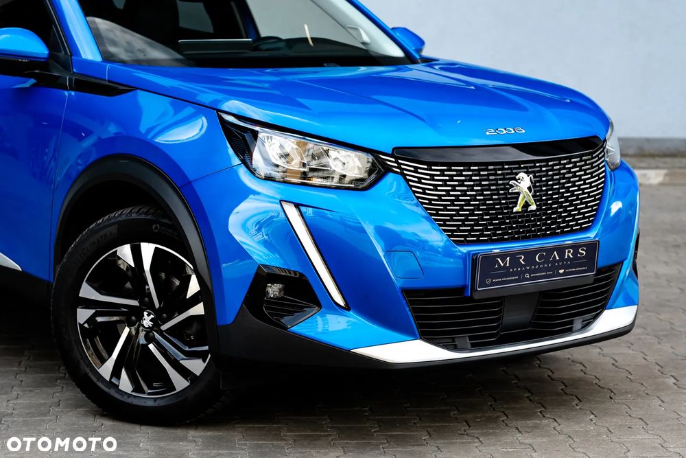 Peugeot 2008 - 8