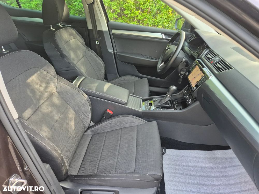 Skoda Superb 1.6 TDI DSG Style - 10