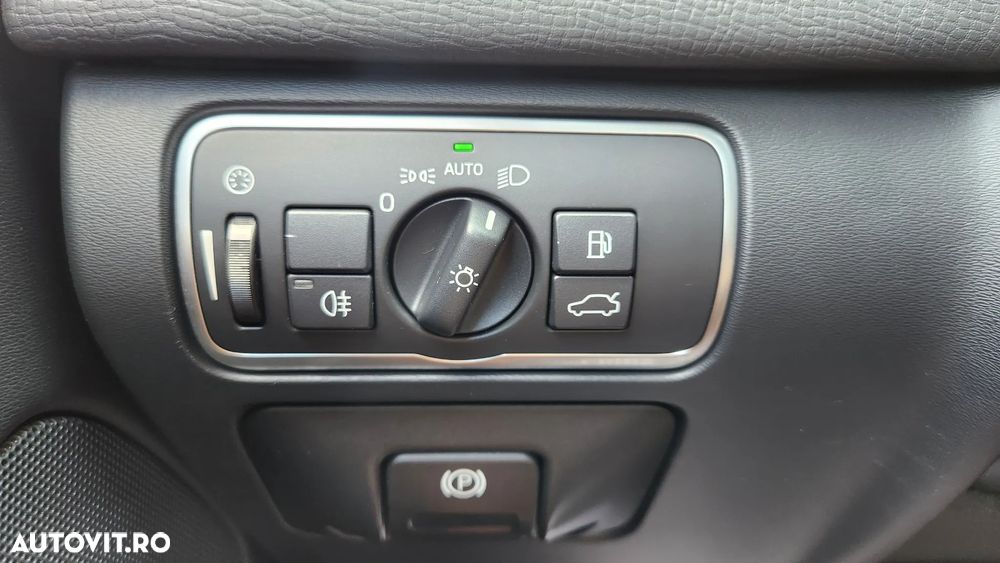 Volvo XC 60 D4 Geartronic Inscription - 14