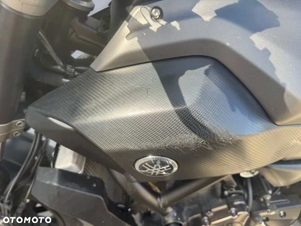 Yamaha MT - 16