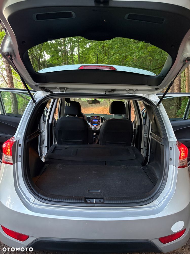 Hyundai ix20 1.6 Comfort - 25
