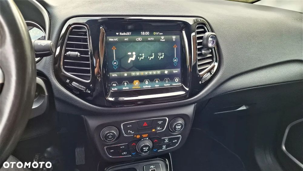 Jeep Compass 1.4 TMair Limited 4WD S&S - 14