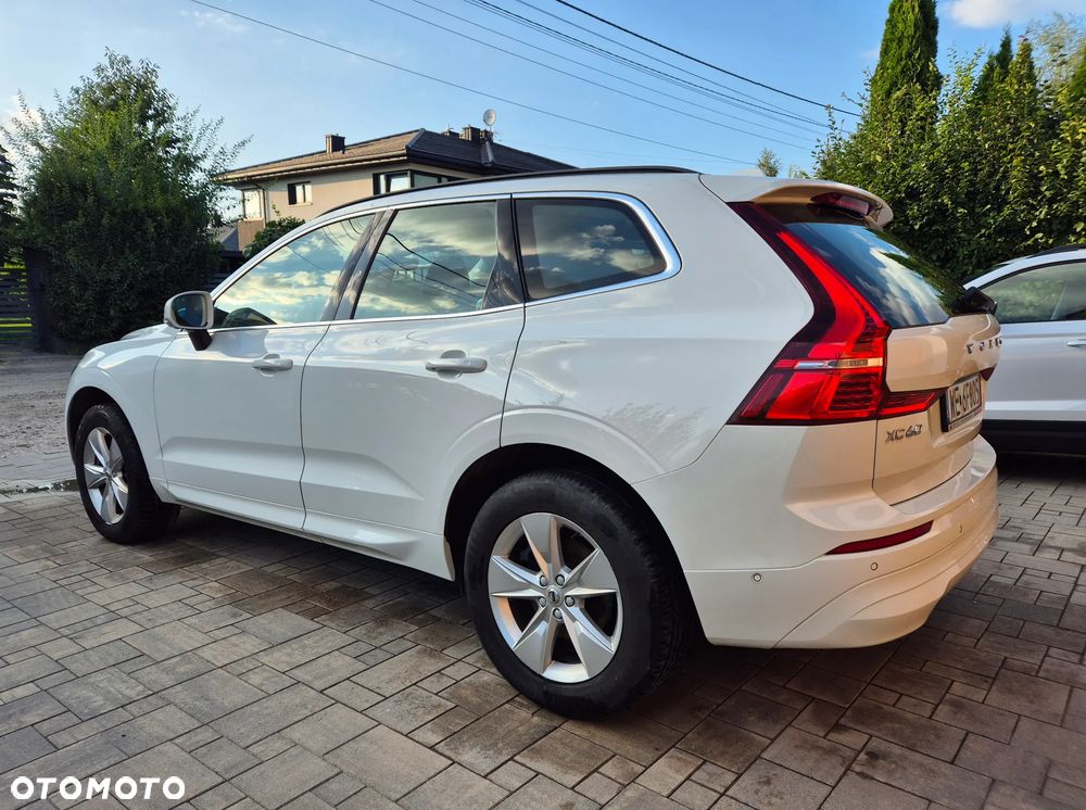 Volvo XC 60 B4 D Momentum Pro - 6