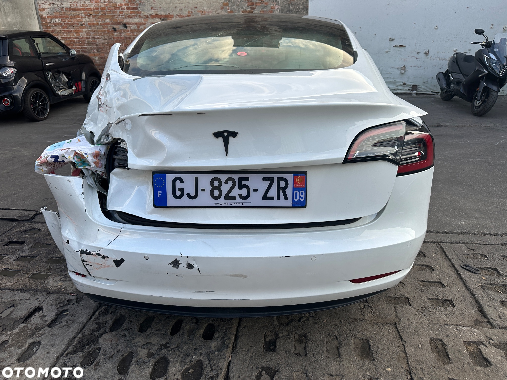 Tesla Model 3 Standard Reichweite Plus Hinterradantrieb - 5