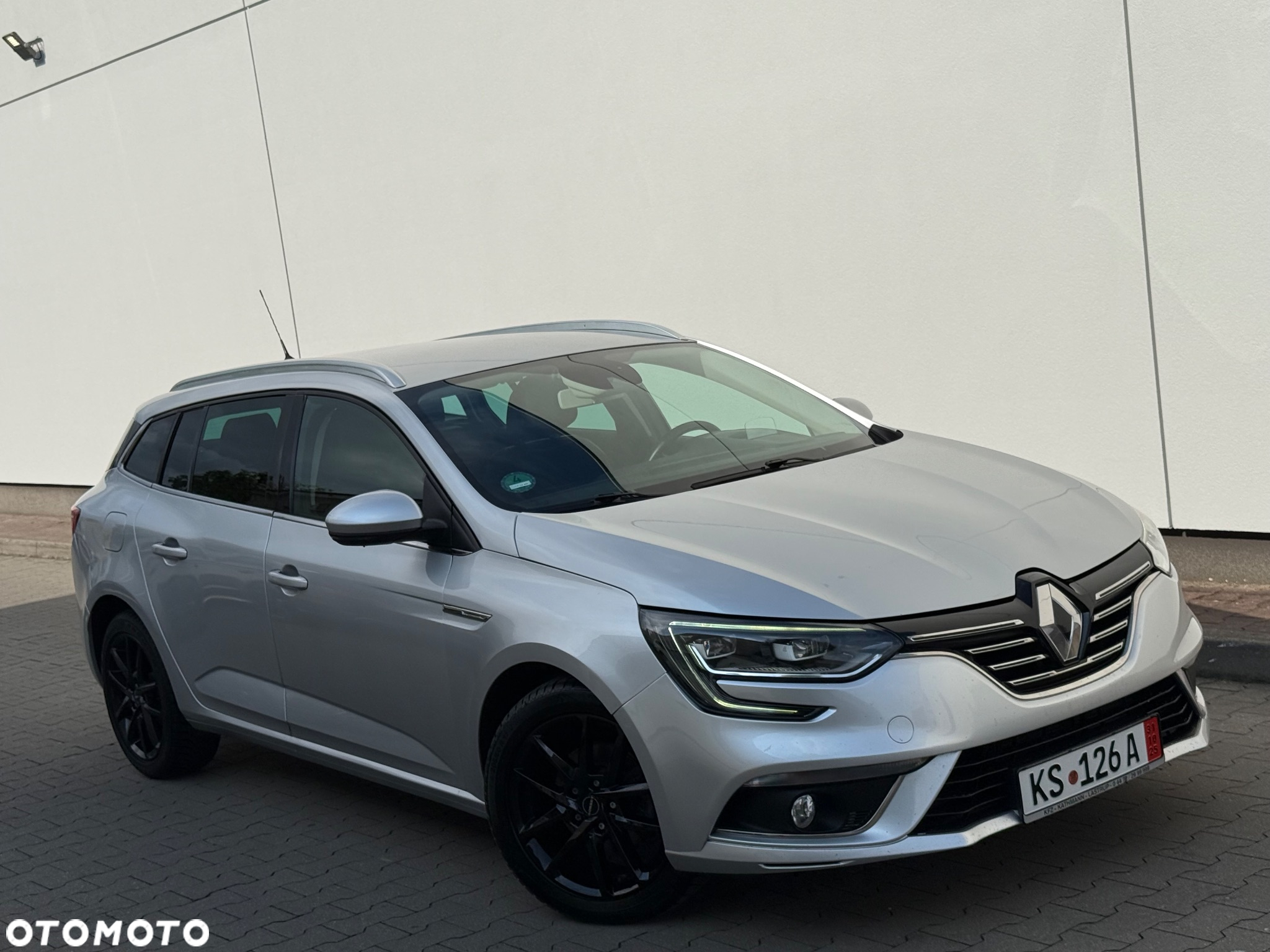 Renault Megane 1.5 dCi Bose EDC - 10