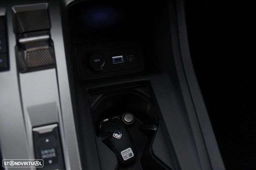 Peugeot 308 1.5 BlueHDi Style EAT8 - 31
