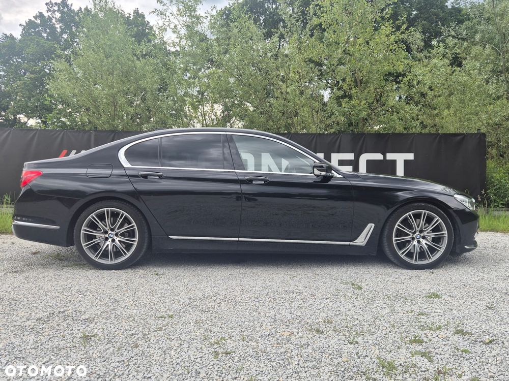 BMW Seria 7 740d xDrive - 8