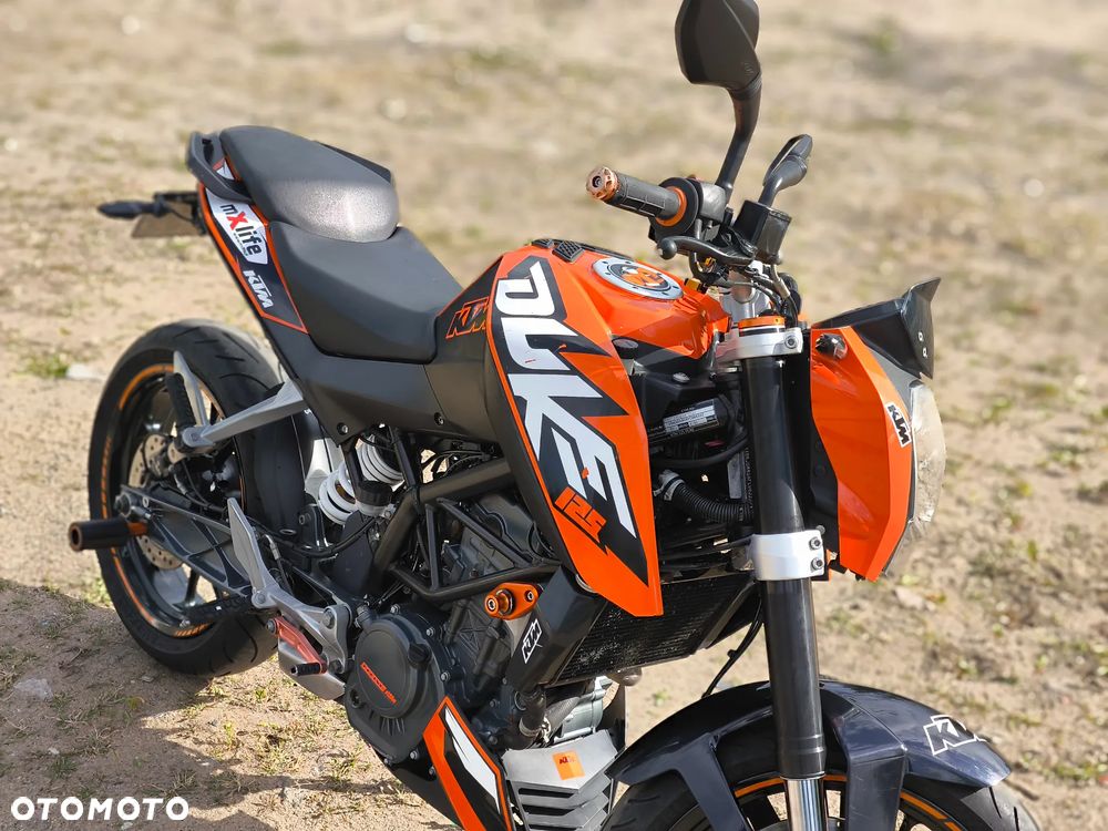 KTM Duke 125 - 13