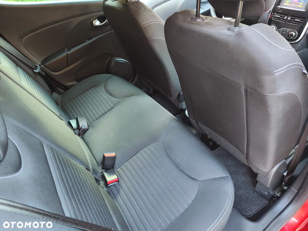 Renault Clio TCe 90 Limited - 22