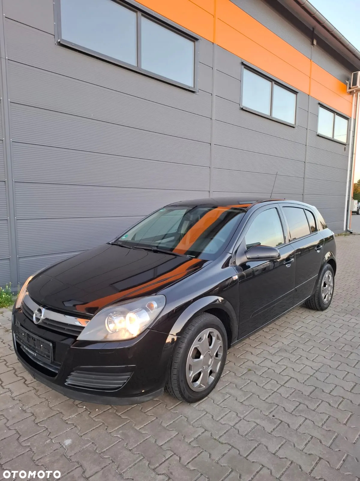 Opel Astra III 1.6 Elegance Easytronic - 2