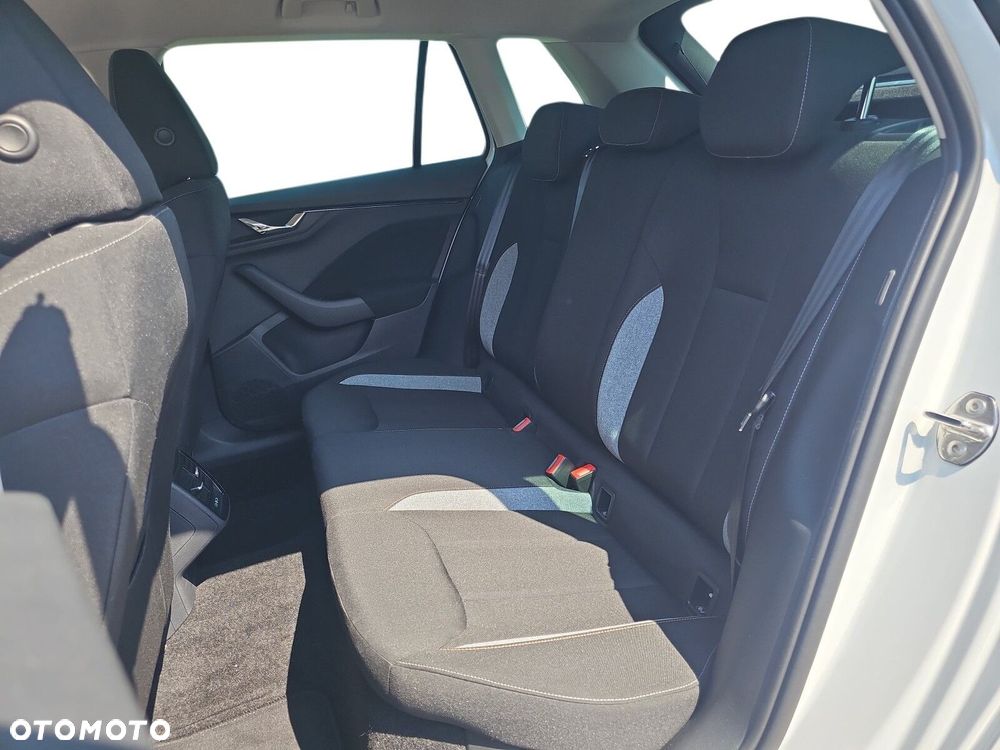 Skoda Kamiq 1.5 TSI Selection DSG - 9