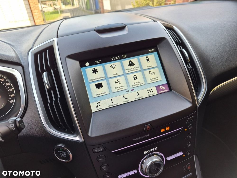 Ford S-Max - 31
