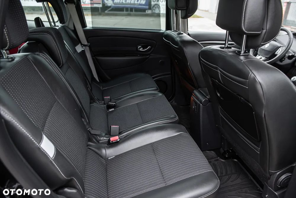 Renault Scenic - 29
