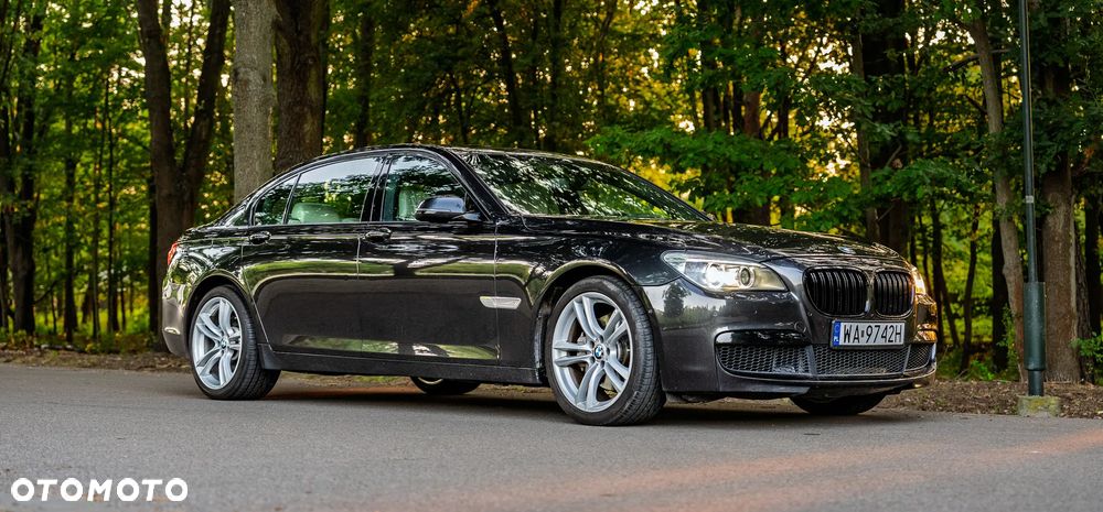 BMW Seria 7 740Li Edition Exclusive - 2