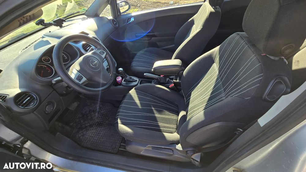 Opel Corsa - 5