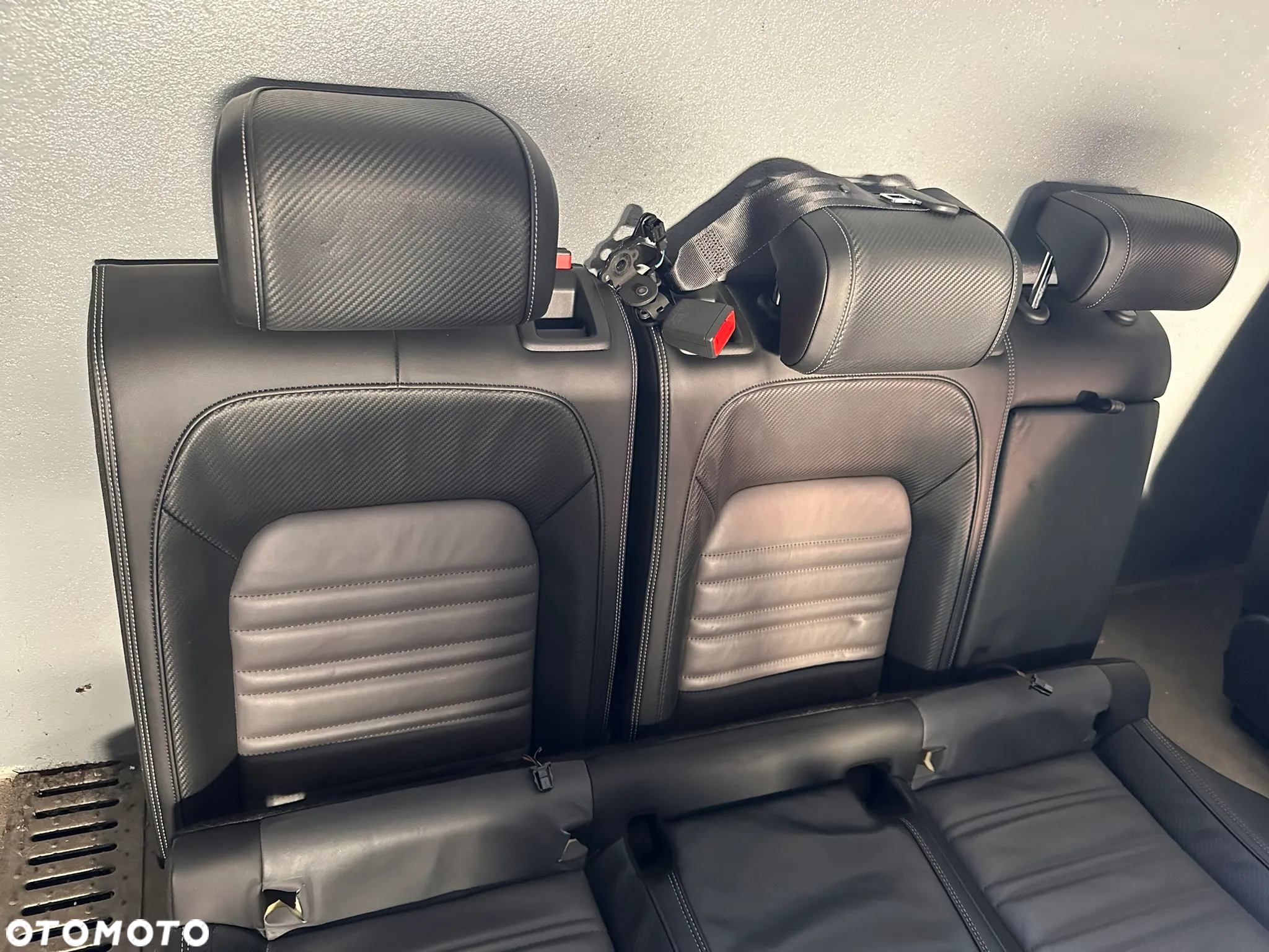 Fotele Kanapy VW Passat B8 Sedan R-line - 4