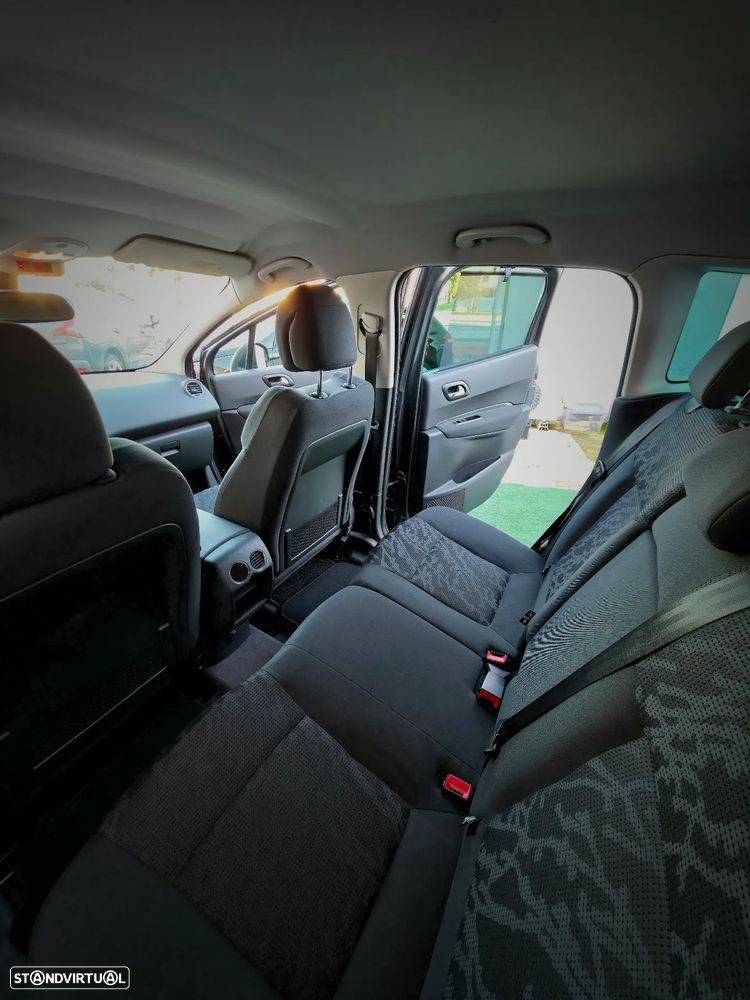 Peugeot 3008 1.6 HDi SE Style - 13