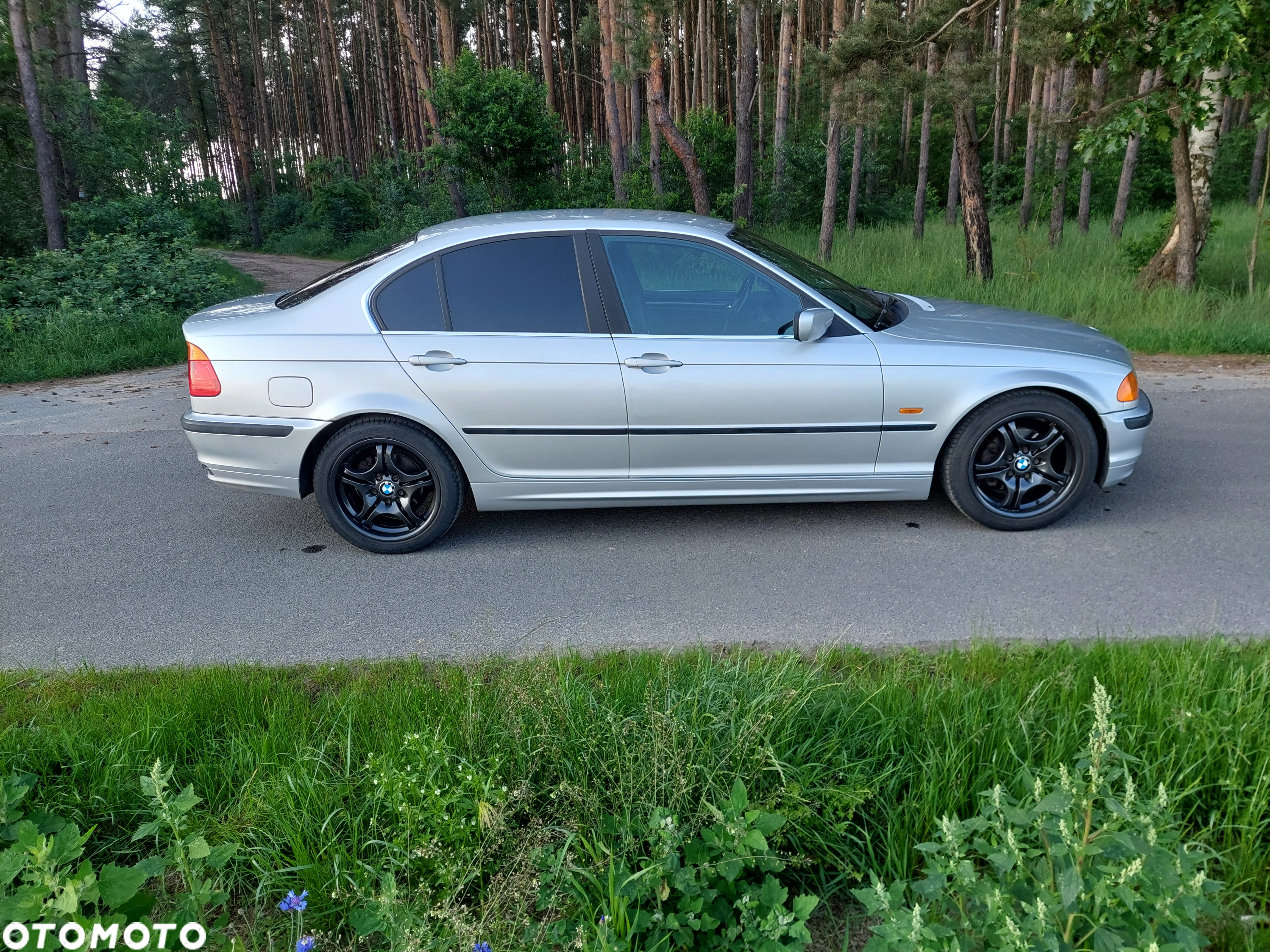 BMW Seria 3 320i - 6