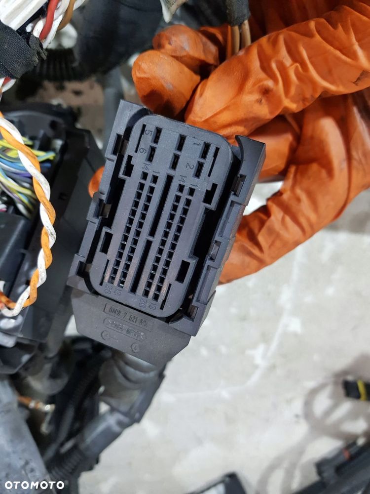 wiązka instalacja silnika 7570549 bmw e90 e91 lci eur 2.0b n43b20ay - 11