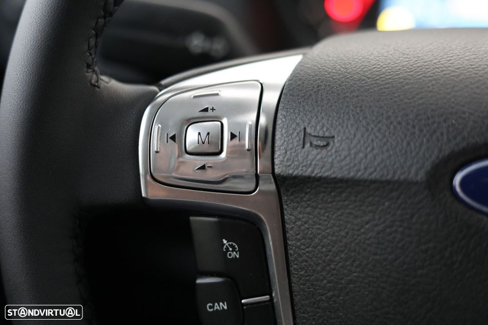 Ford S-Max 2.0 TDCi Titanium 7L - 17