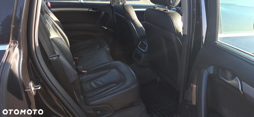 Audi Q7 - 12