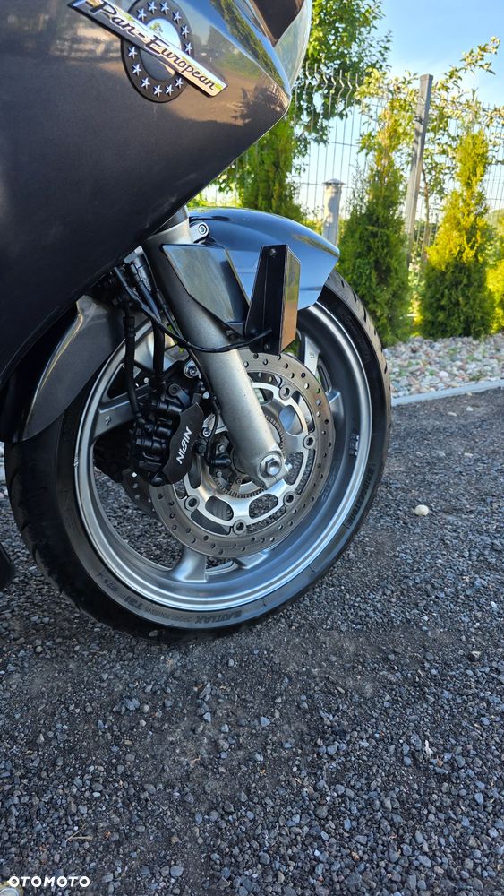 Honda ST - 19