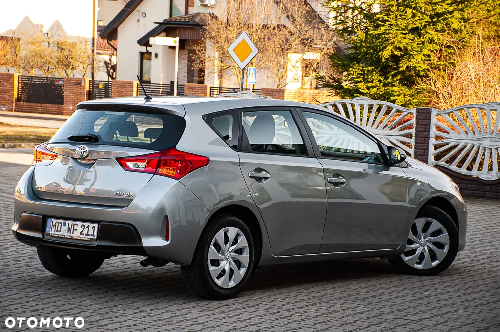 Toyota Auris 1.33 Dual-VVT-i Life - 15