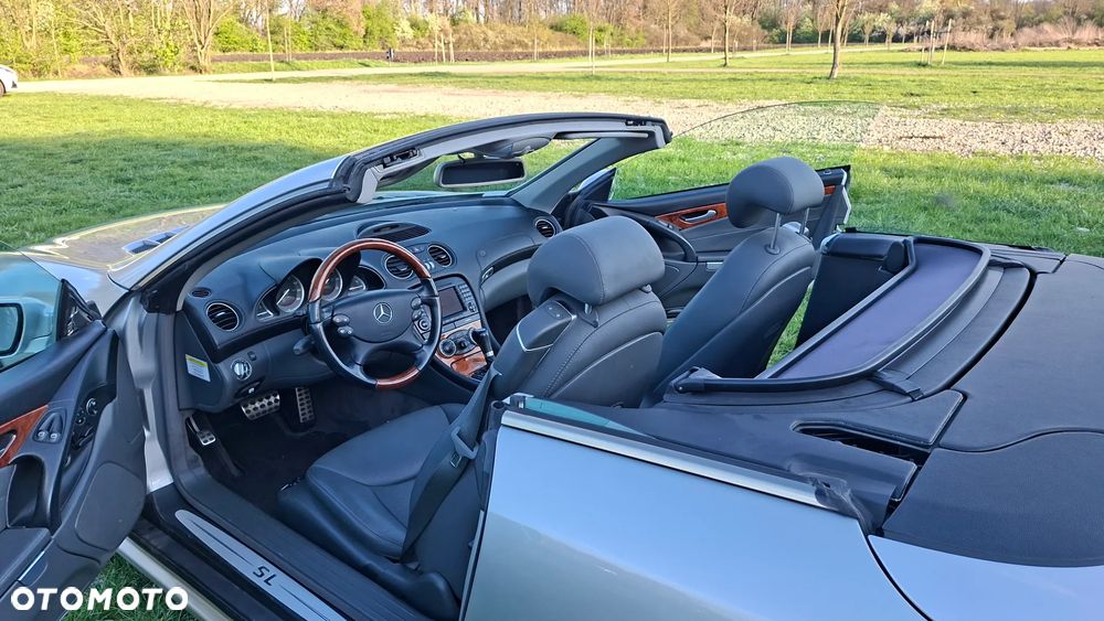 Mercedes-Benz SL 500 7G-TRONIC - 9