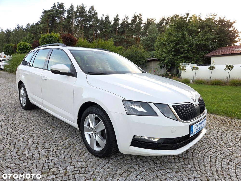 Skoda Octavia 1.6 TDI Ambition - 2