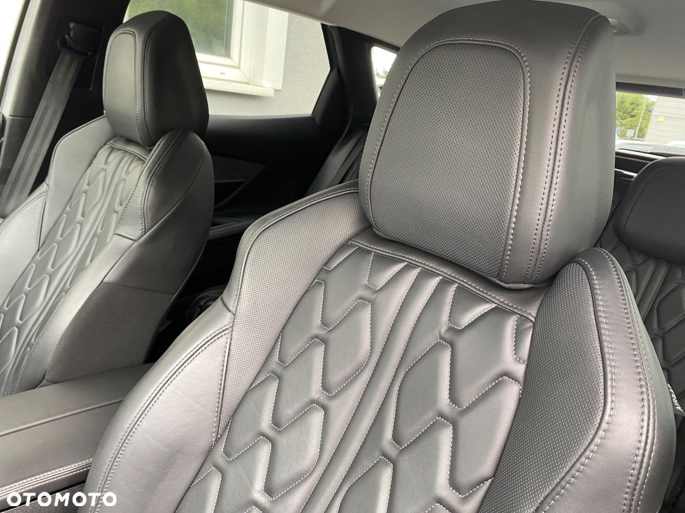 Peugeot 3008 1.6 PureTech Hybrid PHEV Allure Pack S&S EAT8 - 31