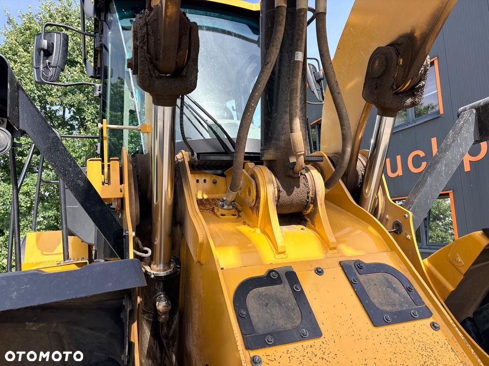 Caterpillar 950M - 27