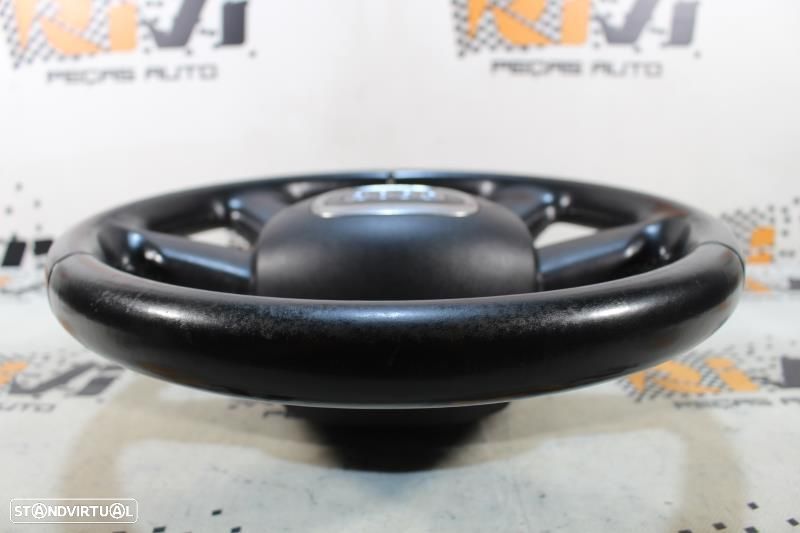 Volante Audi A4 (8K2, B8)  Volante Audi A3 8P / A4 B6 B7 B8 / A5 8T / - 6