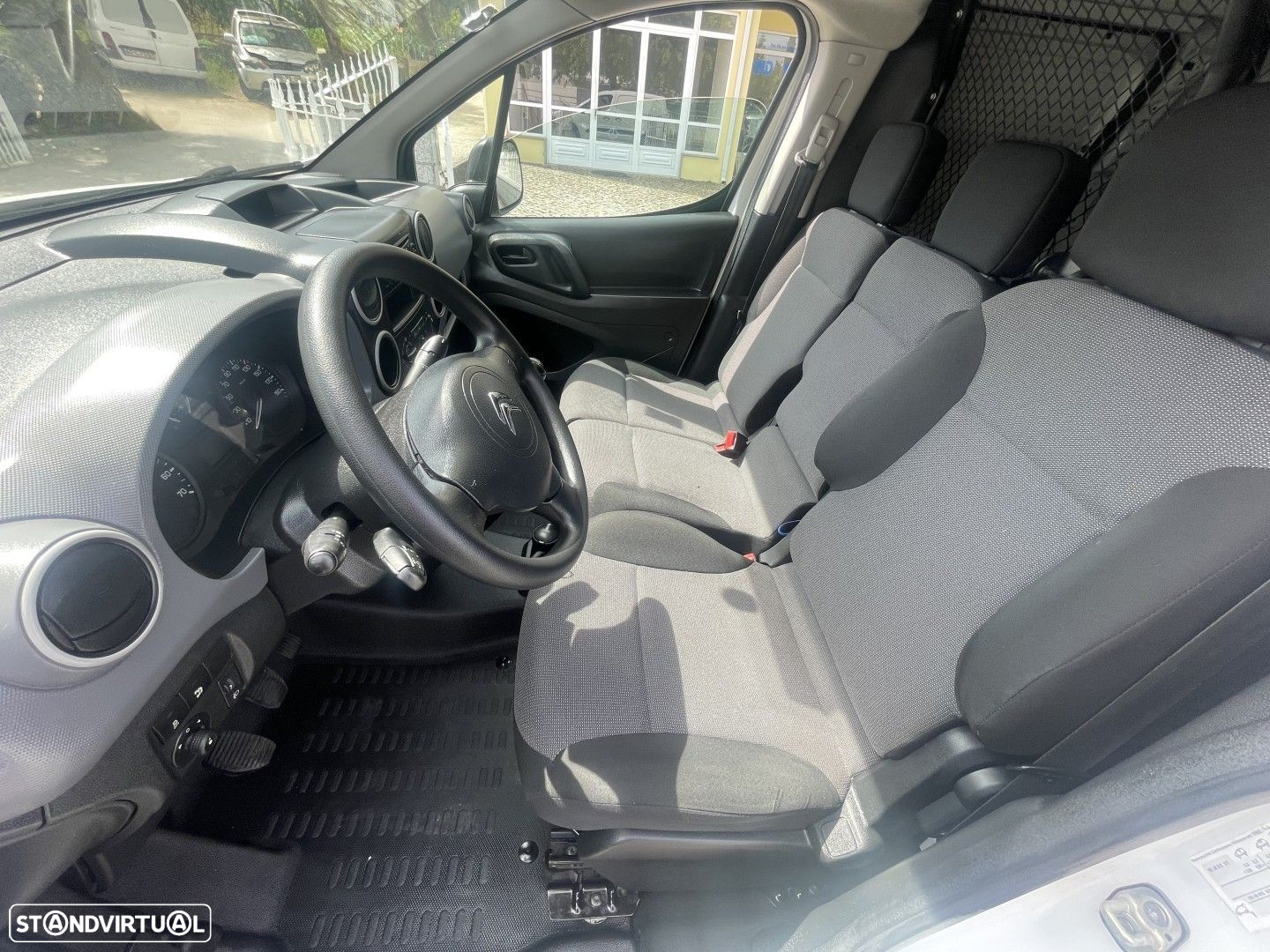 Citroën Berlingo 1.6 BlueHDi L1 3L - 18