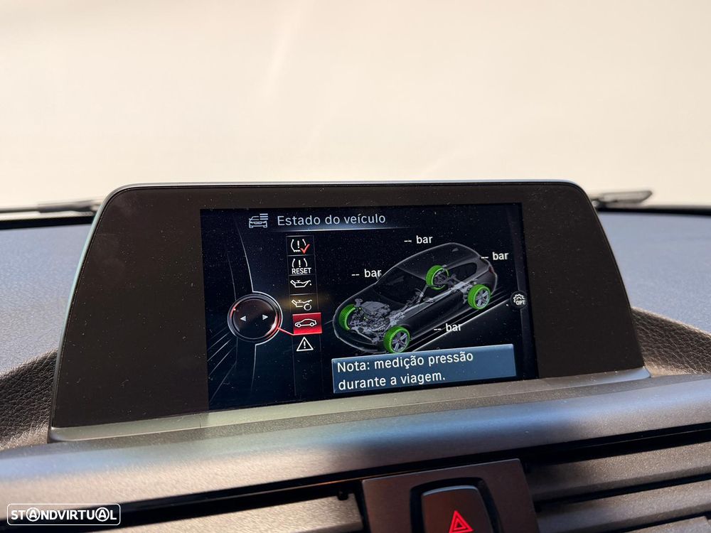 BMW 118 d Pack M - 26