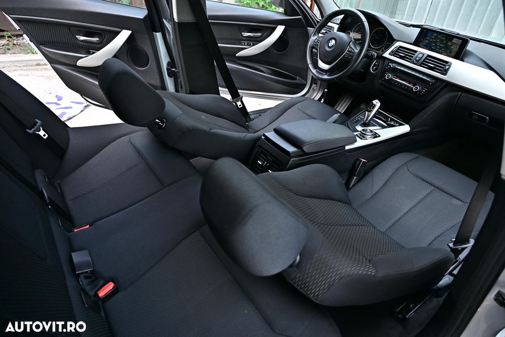 BMW Seria 3 318d Touring Aut. - 19