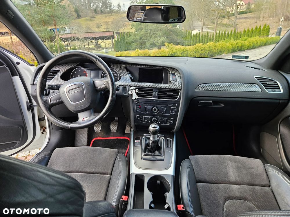 Audi A4 Avant 2.0 TDI - 6